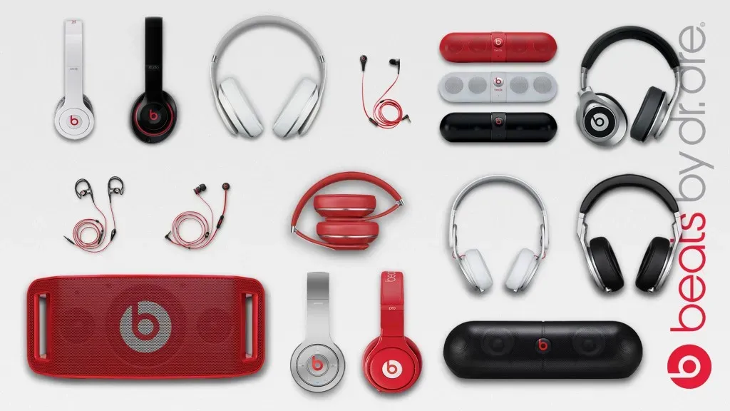 Stylish and durable design of Beats by Dre Solo³ Wireless Headphones with on-ear controls
